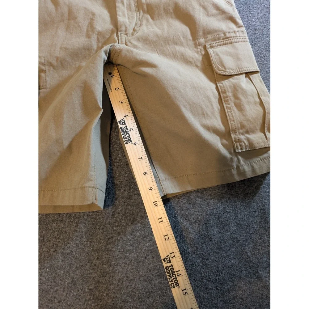Sonoma Cargo Shorts Mens Tan Khaki  Size 29 Flexwear Flat Front NEW